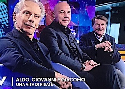 Slider Aldo, Giovanni e Giacomo at Verissimo on channel 5 in Italy 1