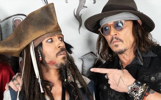 Slider Johnny Depp und STROM 4